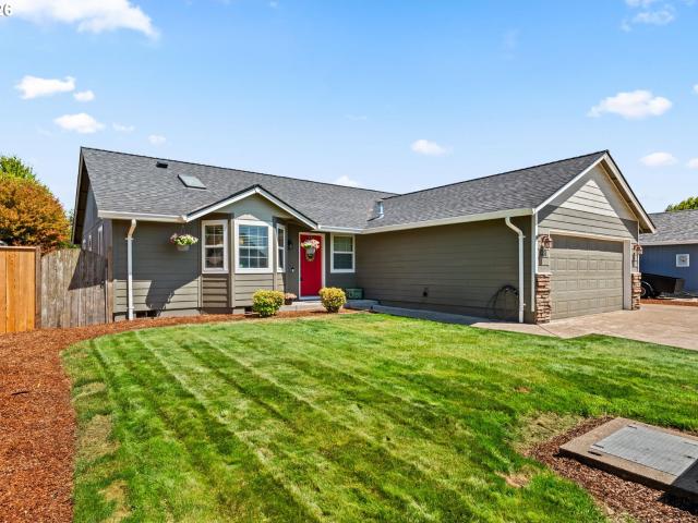 House for sale in Oregonia