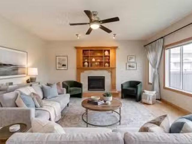 House for sale in Wedgewood, Alberta