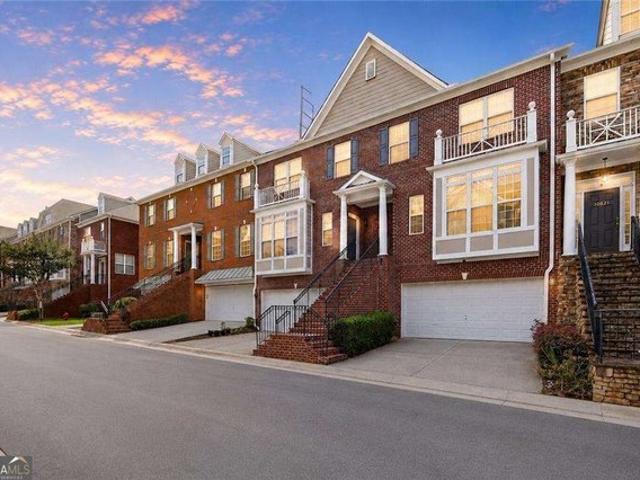 Townhouse for sale in Duluth, Georgia