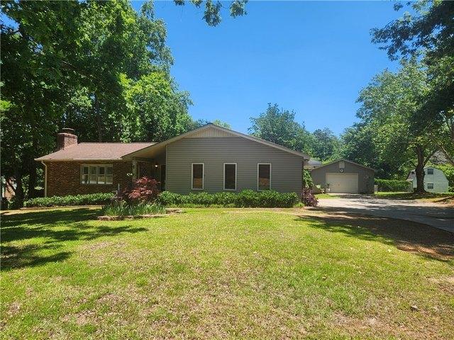 House for sale in Easley, South Carolina