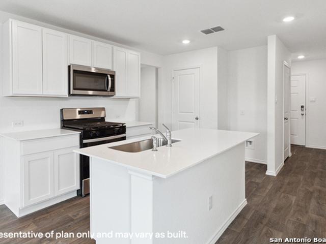 House for sale in Leesville, Texas