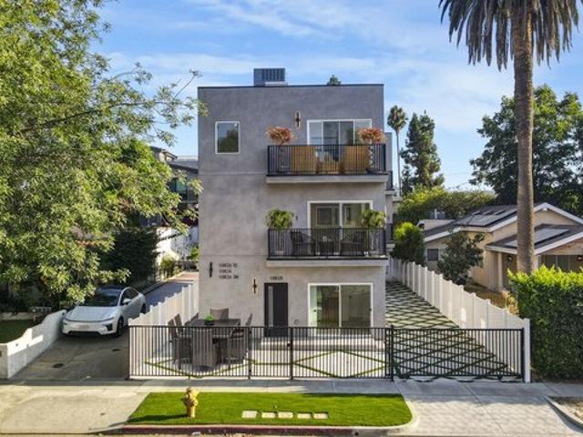 House for sale in North Hollywood Neighborhood Council District, Canoga Park