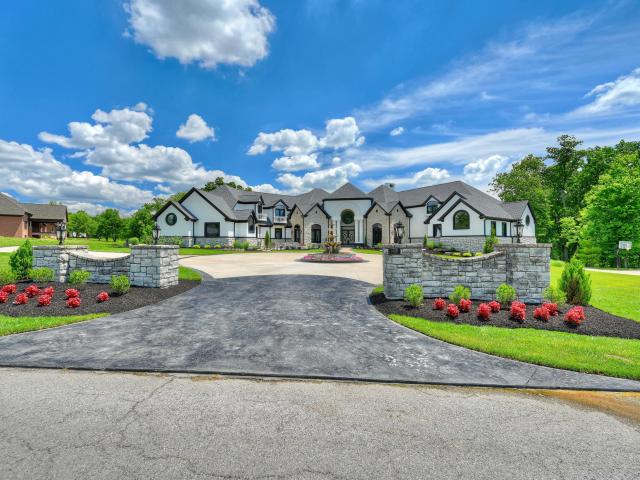 House for sale in Union, Kentucky