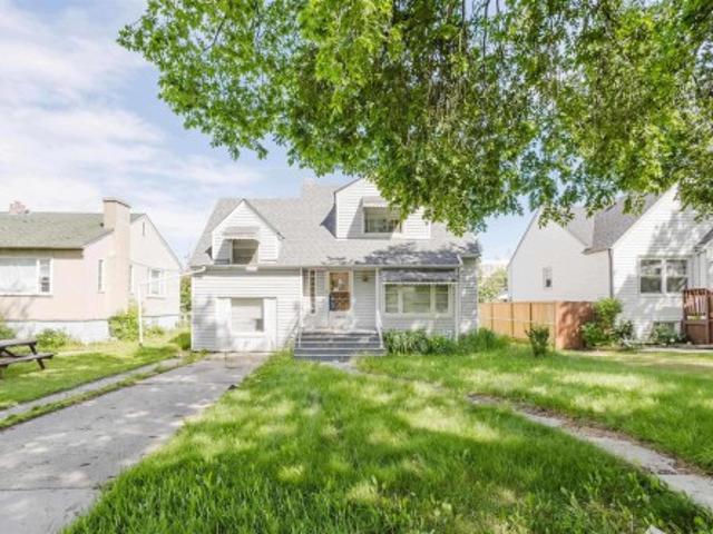 House for sale in Wedgewood, Alberta