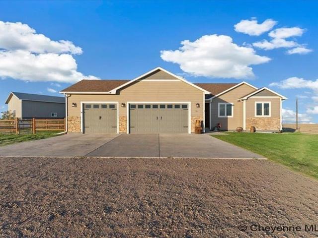House for sale in Cheyenne, Laramie County