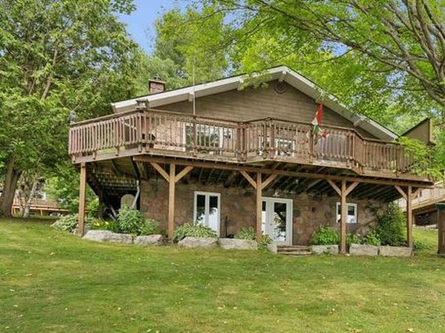House for sale in Algonquin Highlands, Ontario