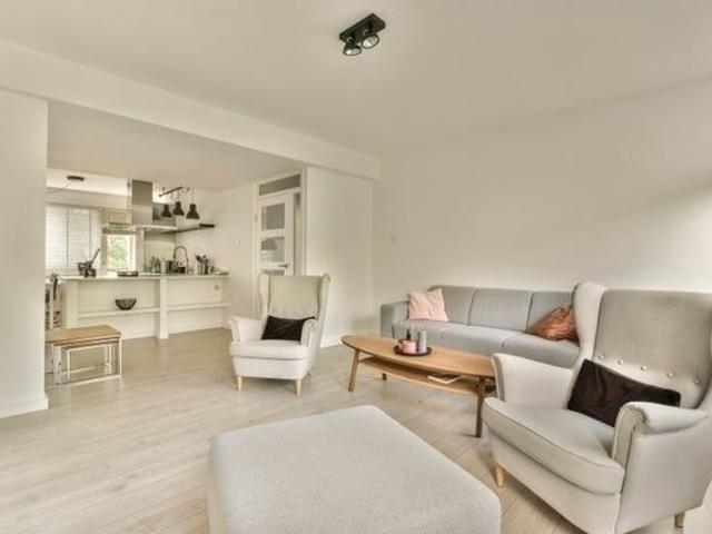 Appartement te huur in Zuid, Amsterdam