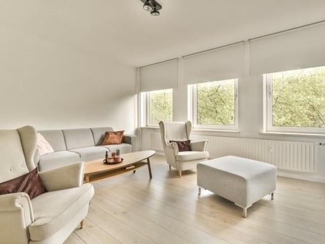 Appartement te huur in Buitenveldert, Amsterdam