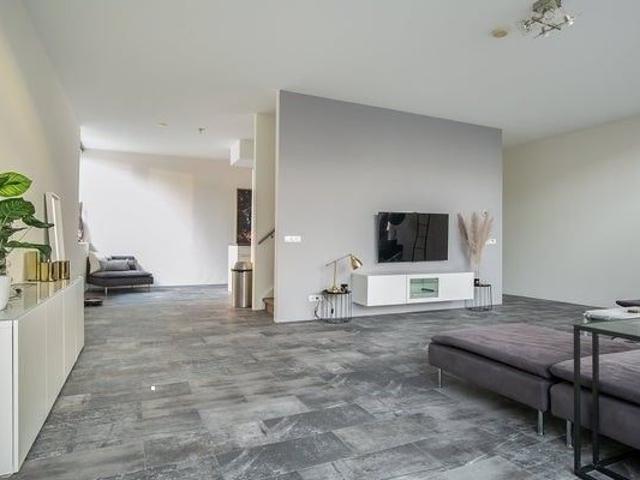 Appartement te huur in Zuid, Amsterdam