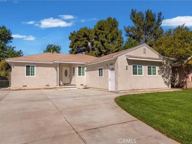 House for sale in Mission Hills, California