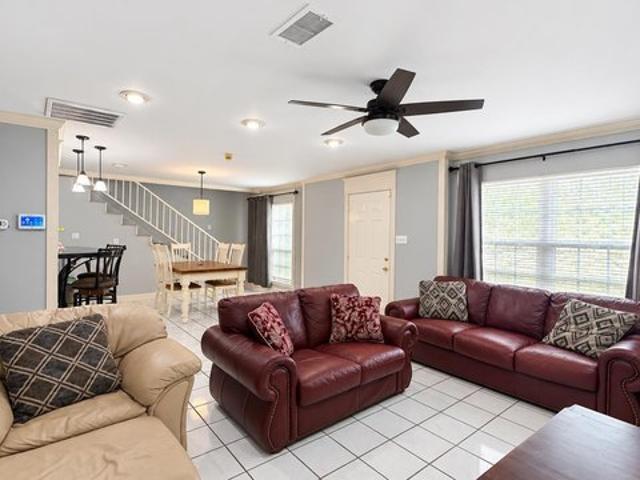 Townhouse for sale in Baton Rouge, East Baton Rouge Parish