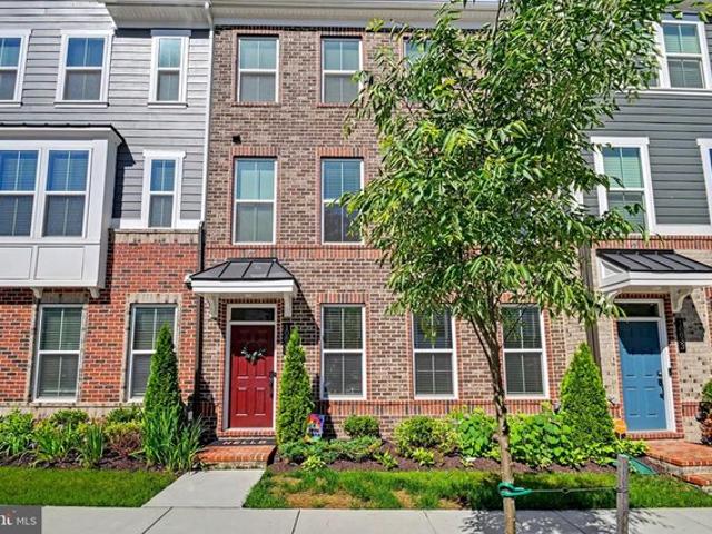 Townhouse for sale in Middle River, Maryland