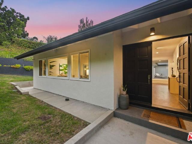 House for sale in Studio City Neighborhood Council District, Canoga Park