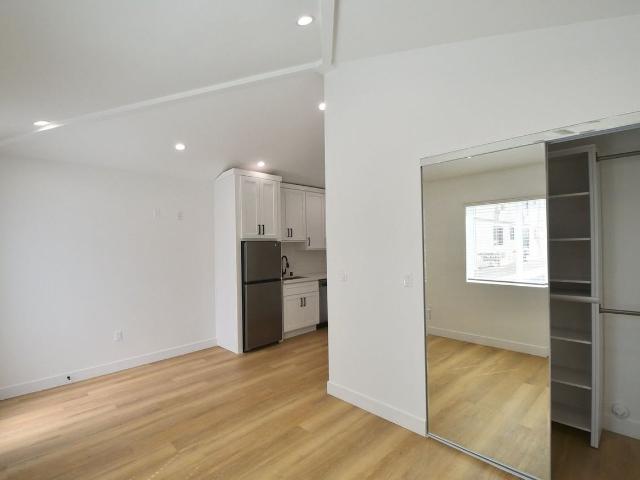 Apartment for rent in Sherman Oaks Neighborhood Council District, Canoga Park