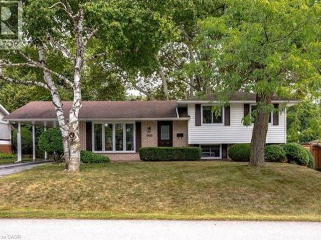 House for sale in Burlington, Ontario