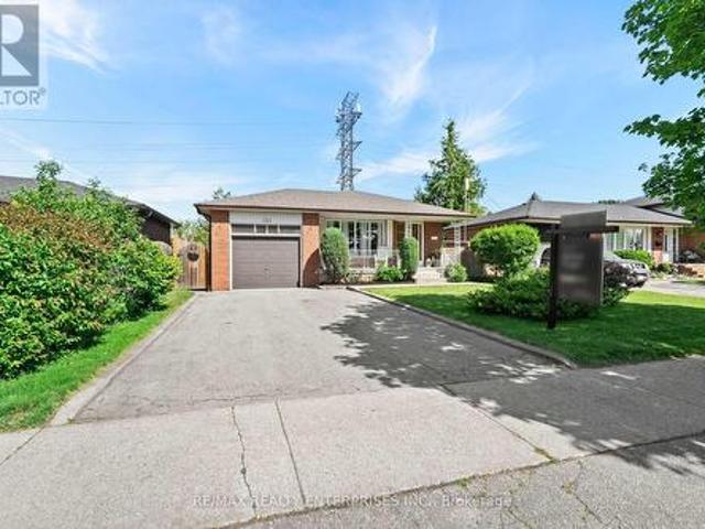 House for sale in Mississauga, Ontario
