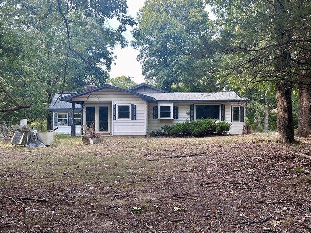 House for sale in Rogers, Benton County