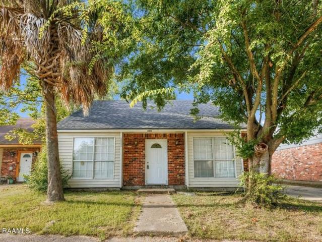 Townhouse for sale in Baton Rouge, Louisiana