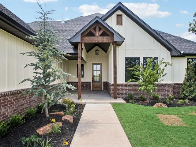 House for sale in Battiest, Oklahoma