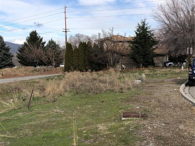 Land for sale in East Wenatchee, Washington
