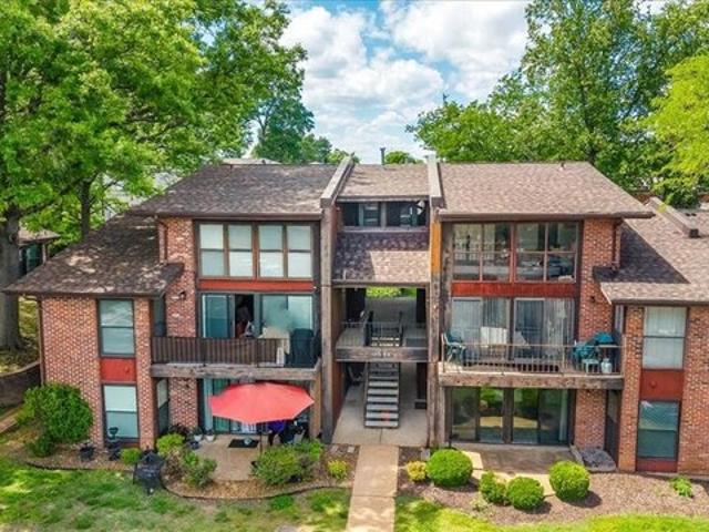 Condo for sale in Saint Louis, Missouri