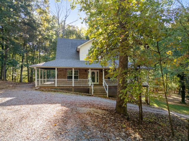 House for sale in Imperial Group Subdivision, East Tennessee