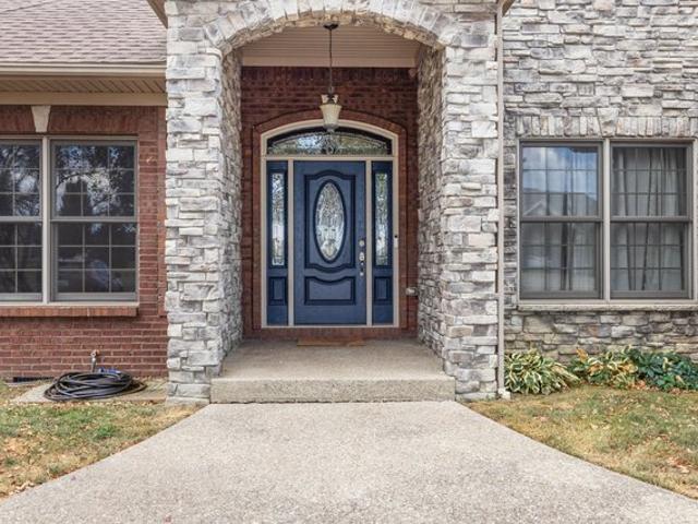 House for sale in Lawrenceburg, Kentucky