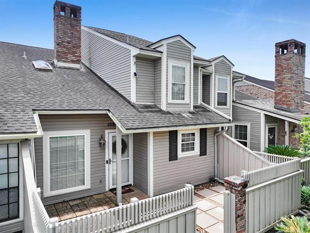 Townhouse for sale in Jefferson, Texas