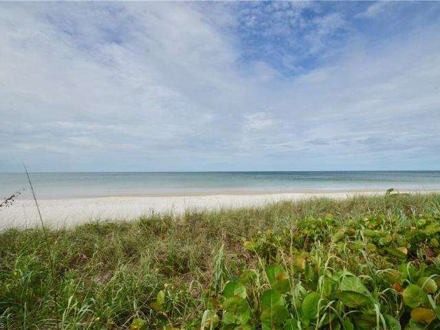 Property for rent in Vanderbilt Beach, Florida