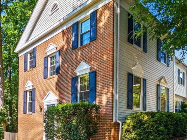 Townhouse for sale in Burke, Fairfax County