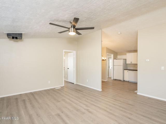 House for sale in Mayer
