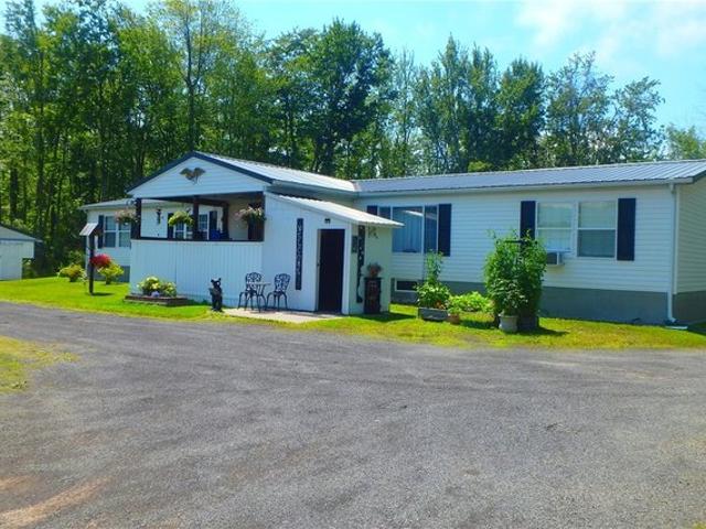 House for sale in Wolcott, New York