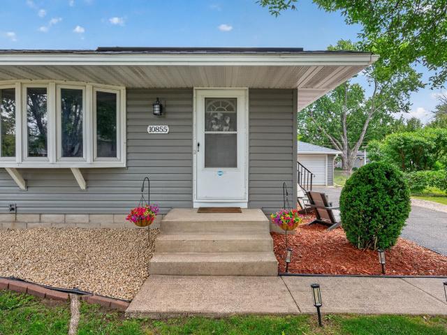 House for sale in Blaine, Minnesota