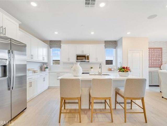 Townhouse for sale in Loma Linda, California
