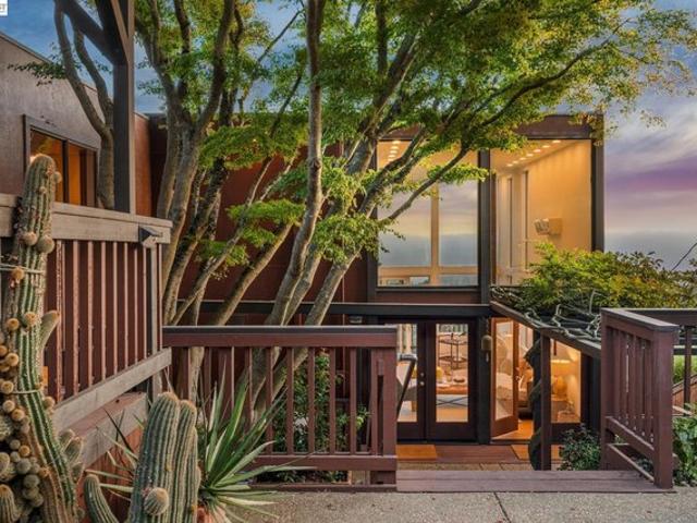House for sale in Berkeley Hills, Berkeley