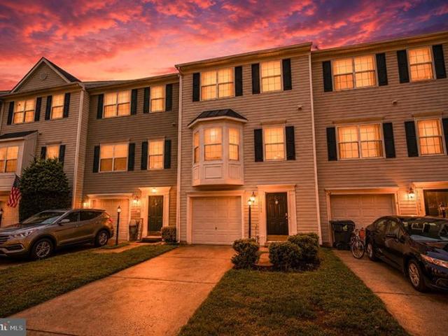 Townhouse for sale in Virginia
