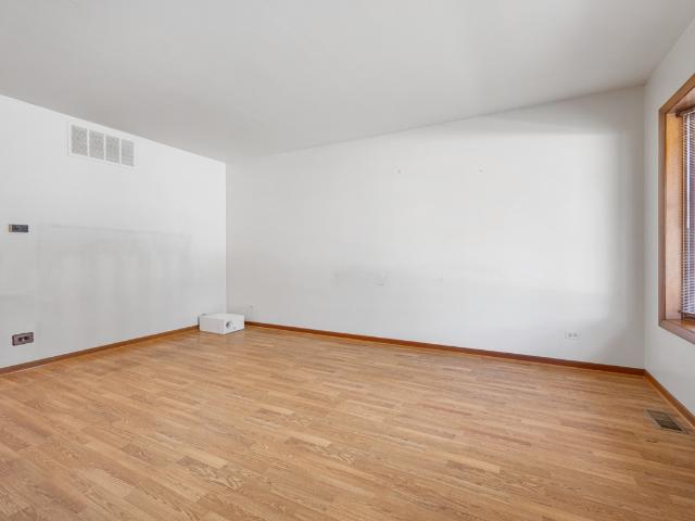 House for sale in Elk Grove Village, Cook County