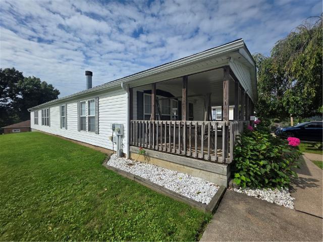 House for sale in New Kensington, Pennsylvania