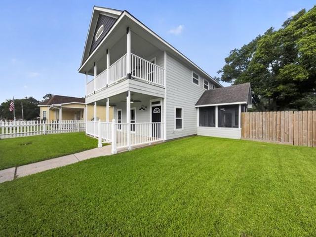 House for sale in Alvin, Texas