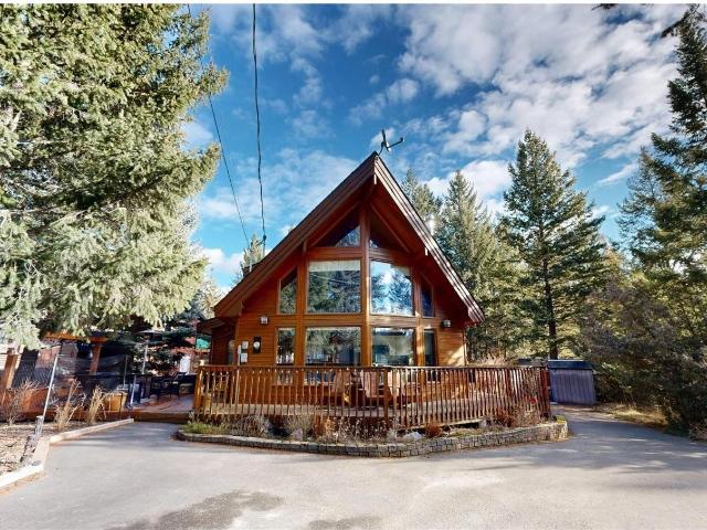 House for sale in Lake Windermere, British Columbia