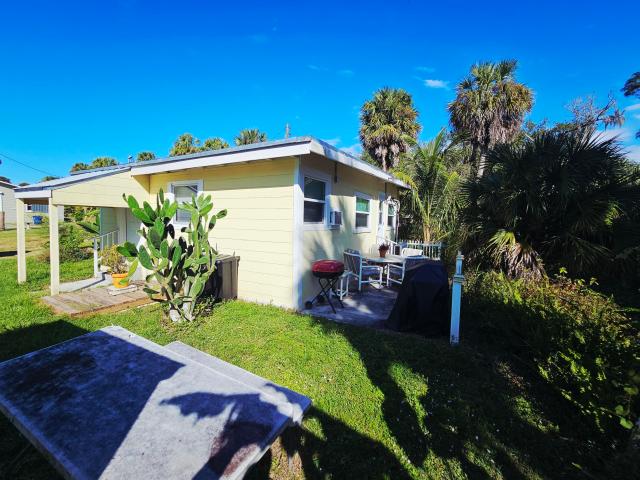 House for sale in Moore Haven, Florida