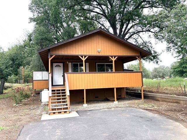 House for sale in Douglas Flat, California