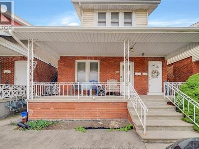 House for sale in Little Italy, Windsor