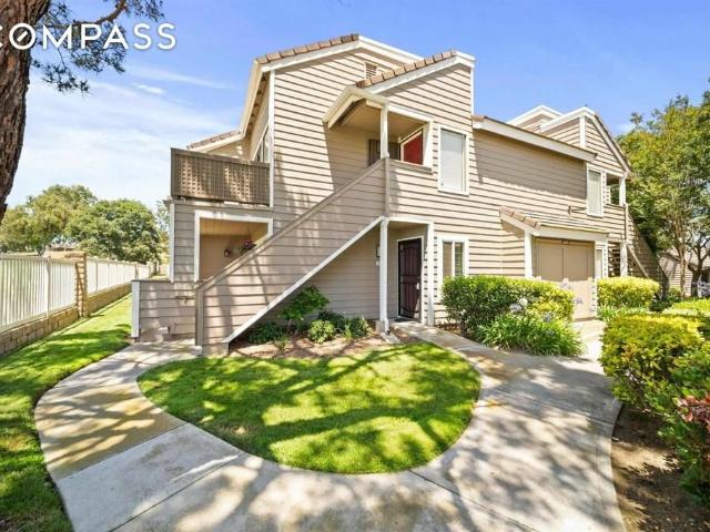 Townhouse for sale in Vista