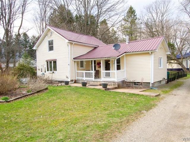 House for sale in Holland, New York