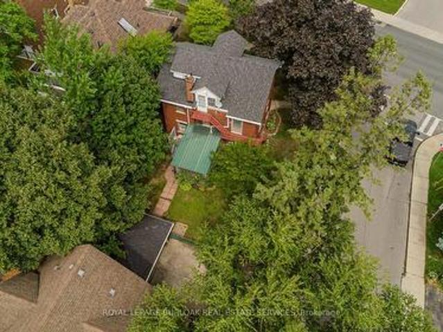 House for sale in Ancaster, Ontario