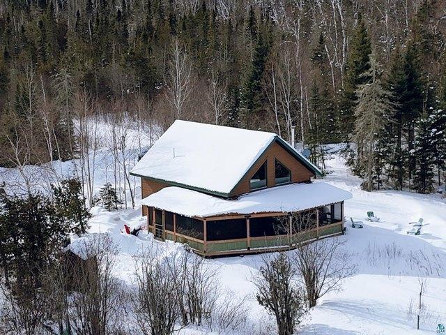 House for sale in Grand Marais, Minnesota