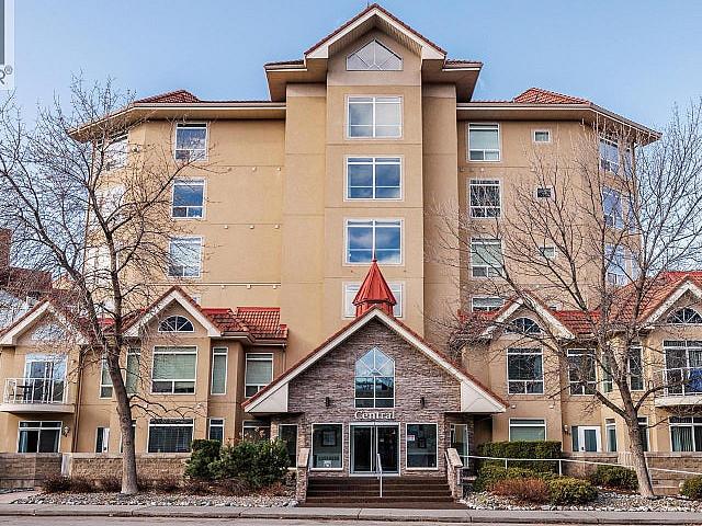 Condo for sale in Winfield, British Columbia