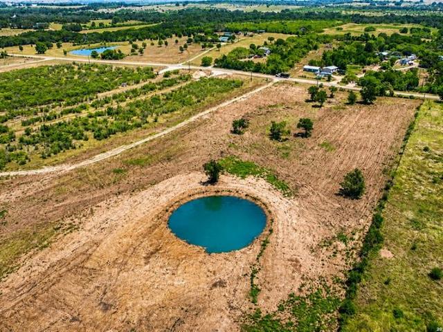 Farm for sale in Kingsbury, Texas