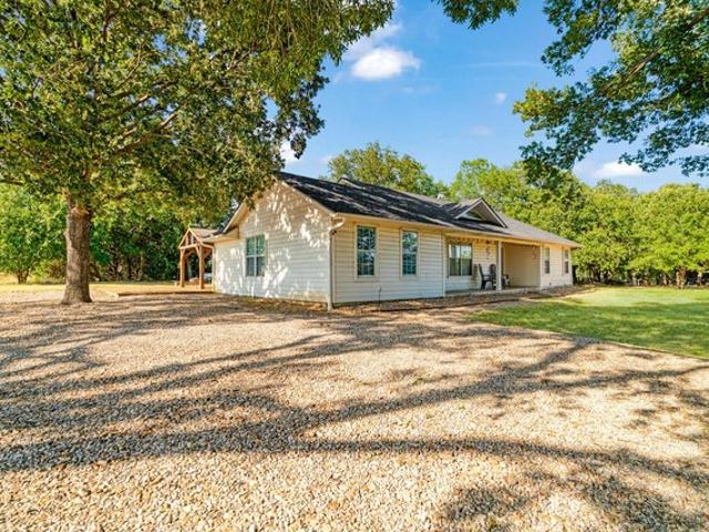 House for sale in Paris, Lamar County